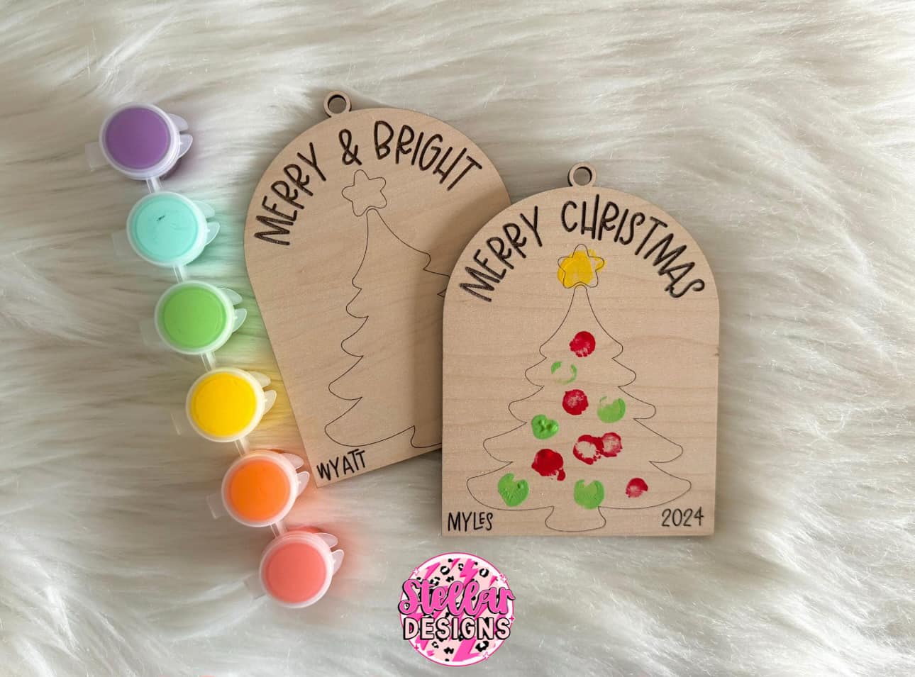 Finger paint ornament