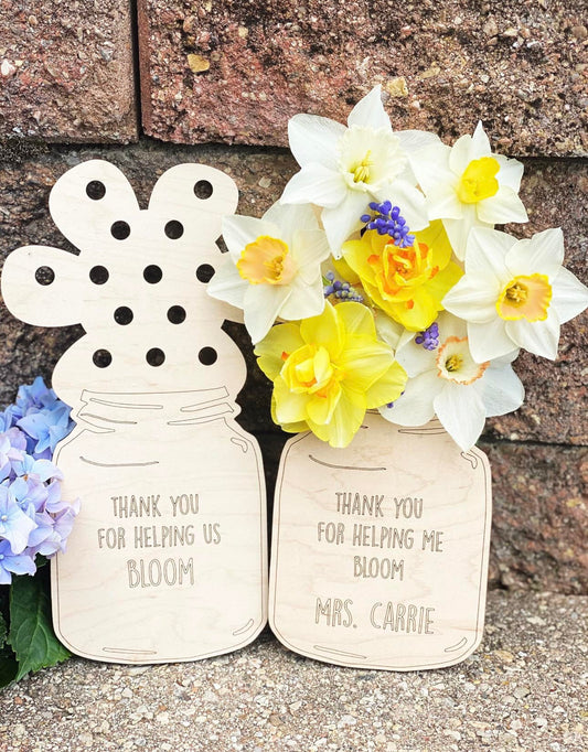 Teacher wooden flower holder-Wholesale