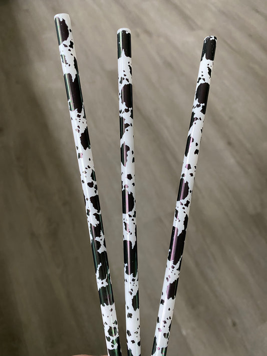 Reusable cow print straw